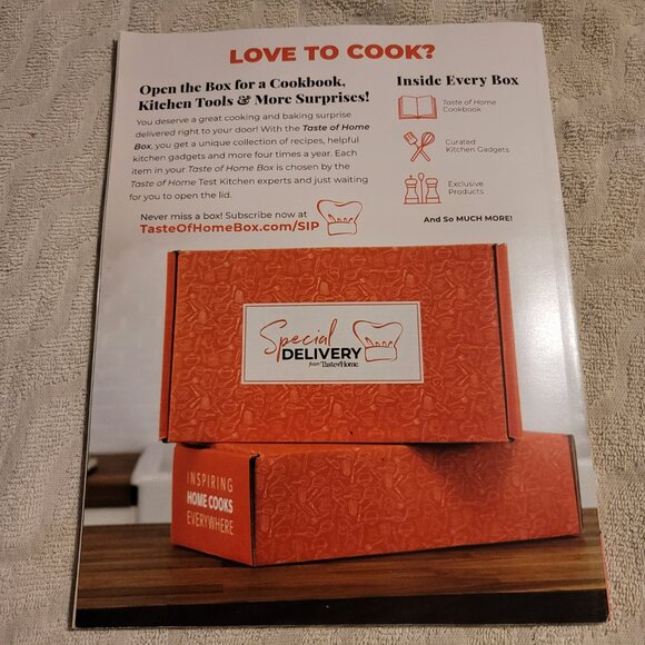 M155. Taste of Home Everyday Air Fryer magazine - Picture 2 of 2